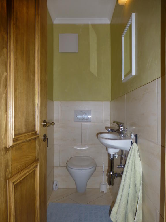 Apart Raetia Apartman Pfunds Szoba fotó